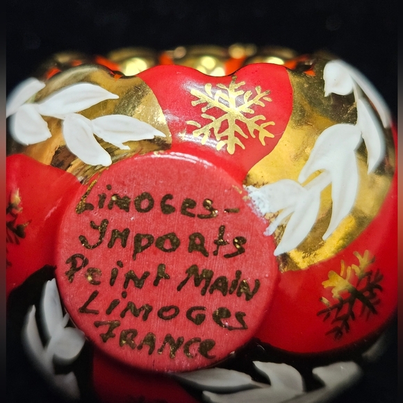 Limoges France Peint Main Christmas Ornament Trinket Box - Picture 5 of 5